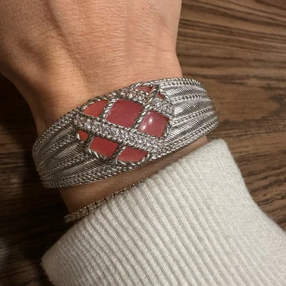Judith Ripka Caged Heart bangle - Picture 1 of 5